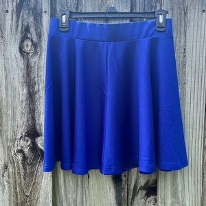 Blue flowy skirt